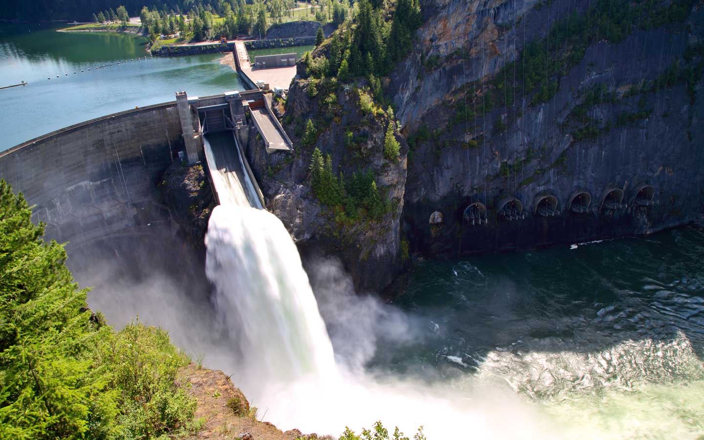 Hydropower dam